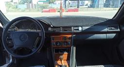 Mercedes-Benz E 300 1993 года за 1 000 000 тг. в Жезказган – фото 4