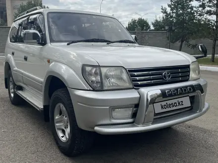 Toyota Land Cruiser Prado 2000 года за 9 450 000 тг. в Астана – фото 2