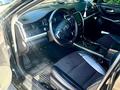 Toyota Camry 2016 года за 5 900 000 тг. в Уральск – фото 5