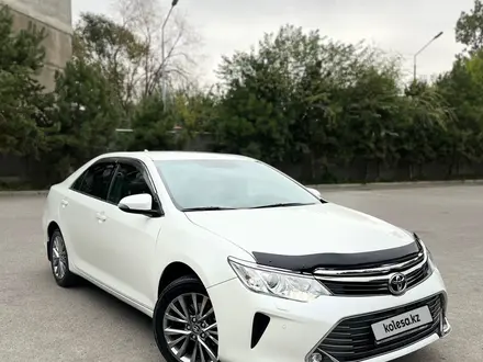 Toyota Camry 2017 года за 10 600 000 тг. в Алматы – фото 20