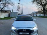 Hyundai Elantra 2018 года за 7 700 000 тг. в Сарыагаш – фото 2