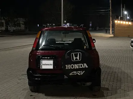 Honda CR-V 1996 года за 1 700 000 тг. в Караганда – фото 4