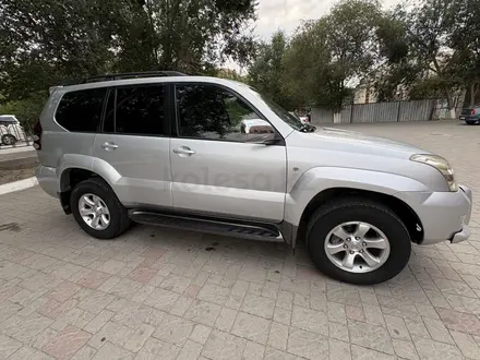 Toyota Land Cruiser Prado 2007 года за 12 000 000 тг. в Актобе – фото 3