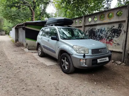 Toyota RAV4 2001 года за 3 850 000 тг. в Алматы