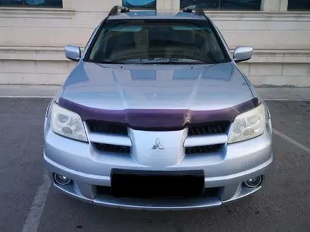 Mitsubishi Outlander 2007 года за 4 750 000 тг. в Актау – фото 2