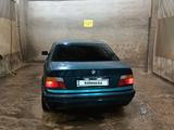 BMW 318 1992 годаүшін1 200 000 тг. в Астана