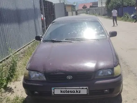 Toyota Carina E 1996 года за 1 000 000 тг. в Алматы