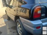 Toyota RAV4 1996 годаүшін3 350 000 тг. в Алматы – фото 5