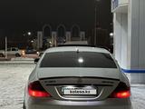 Mercedes-Benz CLS 500 2004 годаfor8 800 000 тг. в Караганда – фото 2