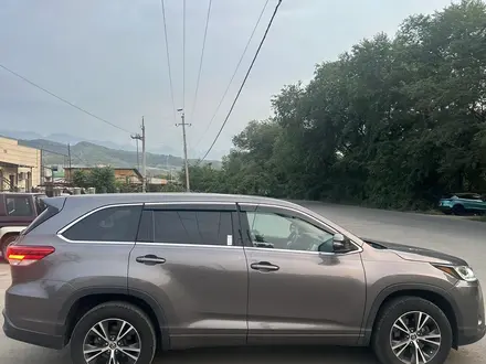 Toyota Highlander 2018 года за 16 500 000 тг. в Алматы – фото 6
