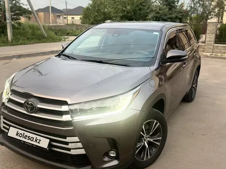 Toyota Highlander 2018 года за 16 500 000 тг. в Алматы – фото 8