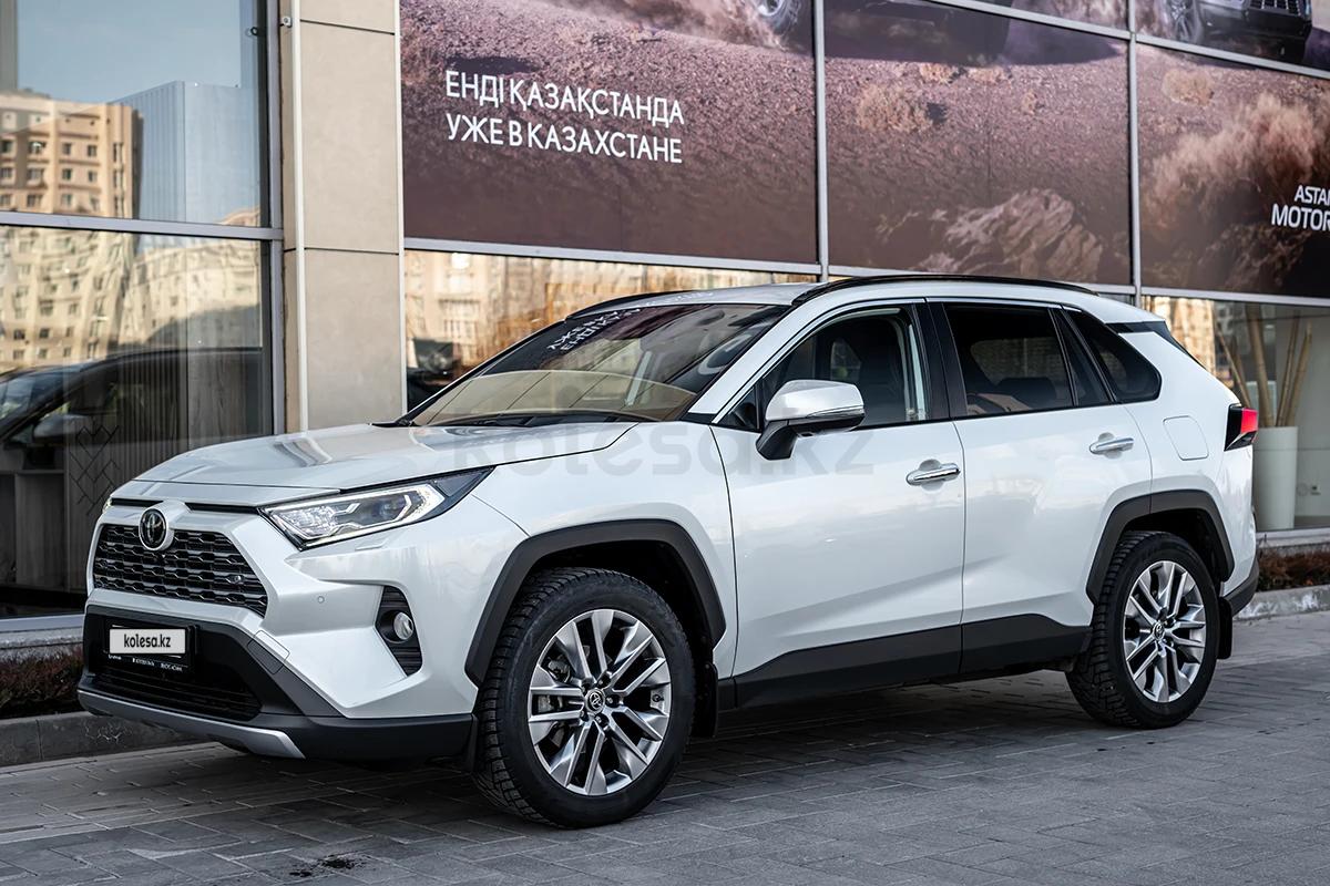 Toyota RAV4 2021 г.