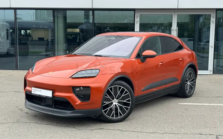 Porsche Macan 2024 года за 47 000 000 тг. в Алматы