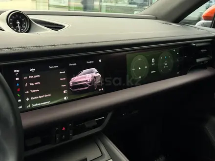 Porsche Macan 2024 года за 47 000 000 тг. в Алматы – фото 31