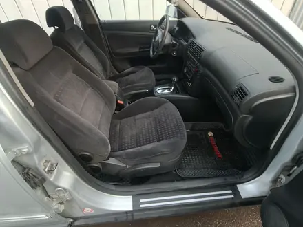 Volkswagen Passat 2003 года за 1 550 000 тг. в Алматы – фото 10