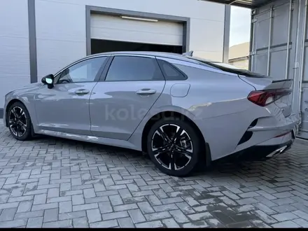 Kia K5 2022 года за 10 000 000 тг. в Уральск – фото 3