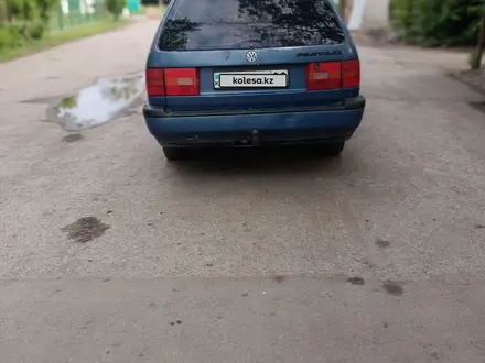 Volkswagen Passat 1993 года за 1 800 000 тг. в Караганда – фото 4