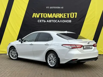 Toyota Camry 2019 года за 16 800 000 тг. в Уральск – фото 23