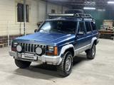 Jeep Cherokee 1987 года за 4 500 000 тг. в Алматы – фото 2