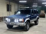 Jeep Cherokee 1987 года за 4 500 000 тг. в Алматы