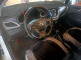 Hyundai Solaris 2020 года за 3 400 000 тг. в Атырау – фото 4