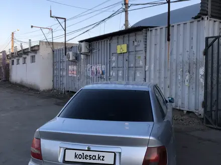 Audi A4 1996 года за 1 558 000 тг. в Тараз – фото 11