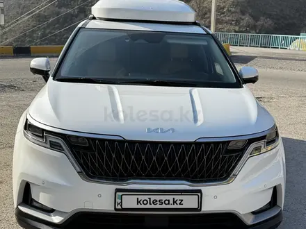 Kia Carnival 2022 года за 20 800 000 тг. в Алматы – фото 2