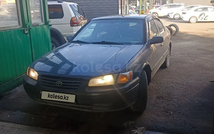 Toyota Camry 1997 годаүшін2 150 000 тг. в Алматы