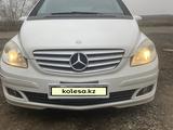 Mercedes-Benz B 170 2006 годаүшін4 100 000 тг. в Уральск – фото 2