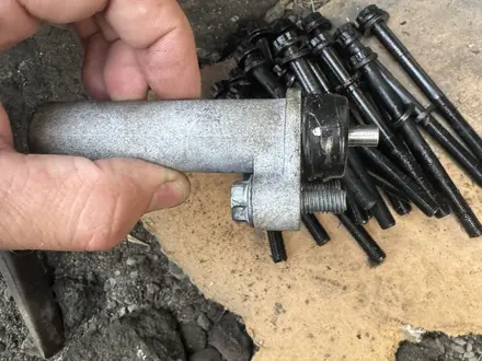 Гбц 2уз 4.7 головки 2uz 2 uz fe шатуны блок за 10 000 тг. в Алматы – фото 2