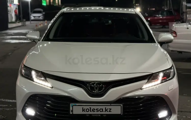 Toyota Camry 2020 годаfor14 500 000 тг. в Алматы