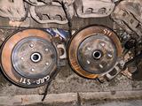 Задние тормозные диски Subaru Impreza GRB GRF STI за 50 000 тг. в Алматы
