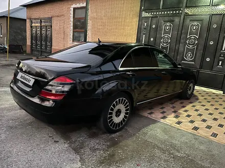 Mercedes-Benz S 500 2006 года за 7 500 000 тг. в Шымкент – фото 16