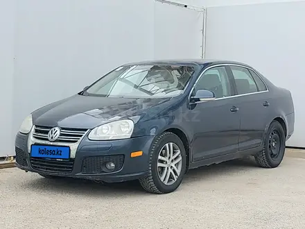 Volkswagen Jetta 2005 года за 2 440 000 тг. в Актобе