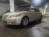 Toyota Camry 2007 годаfor6 300 000 тг. в Алматы – фото 2