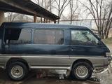 Mitsubishi Delica 1994 года за 1 200 000 тг. в Алматы – фото 2