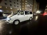 Volkswagen Multivan 2001 года за 4 000 000 тг. в Павлодар