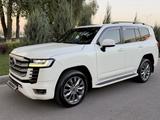 Toyota Land Cruiser 2022 годаүшін53 000 000 тг. в Алматы – фото 2