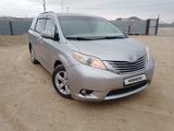 Toyota Sienna 2010 года за 8 000 000 тг. в Атырау