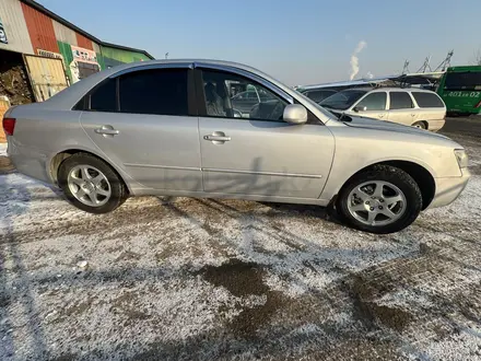 Hyundai Sonata 2006 года за 3 800 000 тг. в Алматы – фото 24