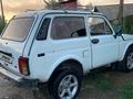 ВАЗ (Lada) Lada 2121 1998 годаүшін1 000 000 тг. в Усть-Каменогорск – фото 3