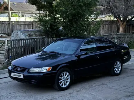 Toyota Camry 1999 года за 2 100 000 тг. в Талдыкорган