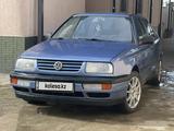 Volkswagen Vento 1993 годаүшін1 350 000 тг. в Тараз