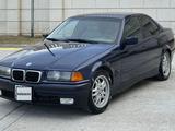 BMW 320 1997 годаүшін2 600 000 тг. в Астана