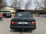 Mercedes-Benz E 230 1991 года за 1 050 000 тг. в Алматы – фото 3