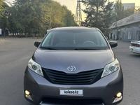 Toyota Sienna 2010 года за 7 000 000 тг. в Алматы