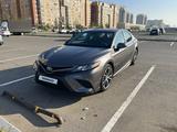 Toyota Camry 2018 года за 12 300 000 тг. в Астана – фото 5