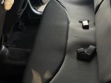 Toyota Yaris 2003 года за 2 600 000 тг. в Алматы – фото 4