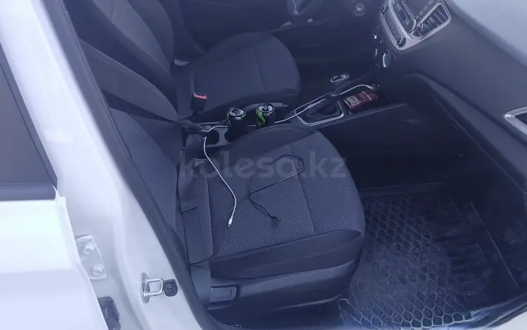 Hyundai Accent 2018 года за 5 500 000 тг. в Караганда