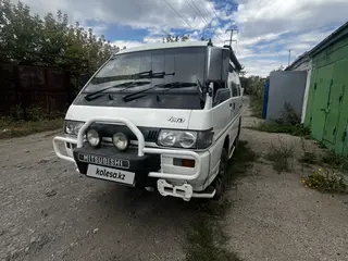 Mitsubishi Delica